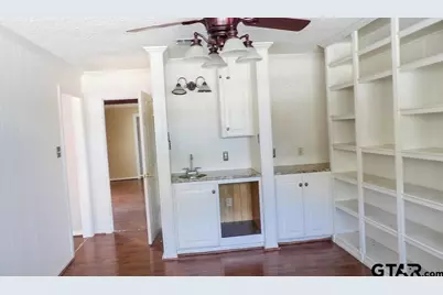 21781 Cr 2160, Troup, TX 75789 - Photo 9