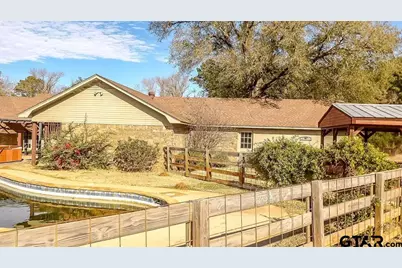 21781 Cr 2160, Troup, TX 75789 - Photo 15