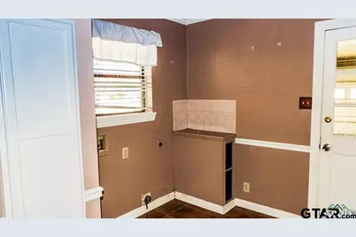 21781 Cr 2160, Troup, TX 75789 - Photo 5