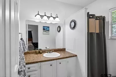 1704 Oakwood Drive, Troup, TX 75789 - Photo 27