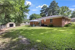 1704 Oakwood Dr, Troup, TX 75789 - Photo 29
