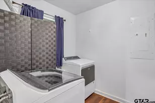 1704 Oakwood Dr, Troup, TX 75789 - Photo 13