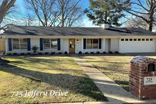 725 Jeffery Dr, Tyler, TX 75703 - Photo 1
