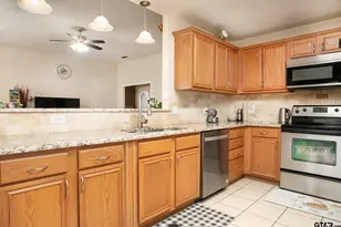20291 Bluegrass Cir, Flint, TX 75762 - Photo 25