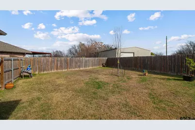 129 Oak Springs Loop, Mabank, TX 75156 - Photo 31