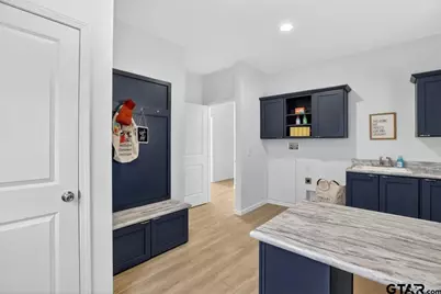 4033 Rolling Lane, Greenville, TX 75401 - Photo 11