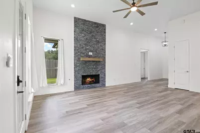 255 Kathryn's Ct, Mt Pleasant, TX 75455 - Photo 9