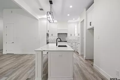 255 Kathryn's Ct, Mt Pleasant, TX 75455 - Photo 11