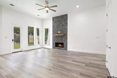 255 Kathryn's Ct, Mt Pleasant, TX 75455 - Photo 7