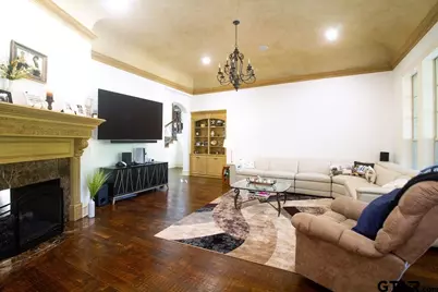 4045 Stonegate Blvd, Tyler, TX 75703 - Photo 5