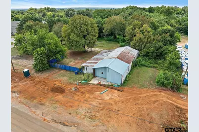 439 Frankston, Jacksonville, TX 75766 - Photo 3