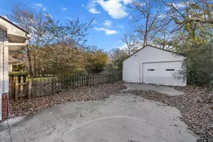 280 Dickard St, Hawkins, TX 75765 - Photo 5