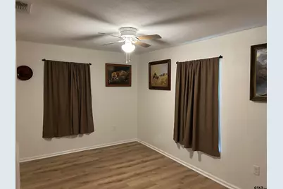 204 W North, Lindale, TX 75771 - Photo 11