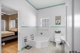 315 N Main St, Henderson, TX 75652 - Photo 31