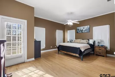 315 N Main Street, Henderson, TX 75652 - Photo 27