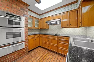 1101 Canada St, Jacksonville, TX 75766 - Photo 17