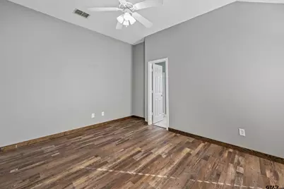 411 Amanda Ct, Whitehouse, TX 75791 - Photo 11