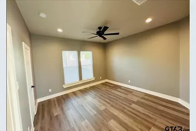 1408 E Houston, Tyler, TX 75702 - Photo 9