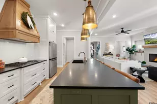 9115 Long Br, Tyler, TX 75703 - Photo 13