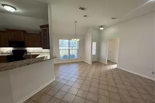 303 Kenneth St, Chandler, TX 75758 - Photo 9