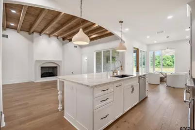 15121 Belle Spring Road, Tyler, TX 75703 - Photo 11