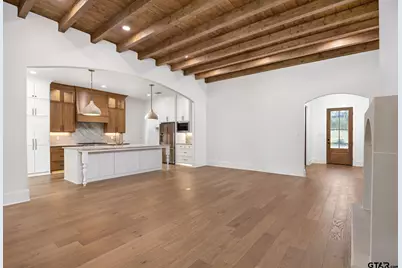 15121 Belle Spring Road, Tyler, TX 75703 - Photo 5