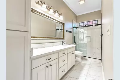 2138 Evansburg Ln, Tyler, TX 75703 - Photo 13