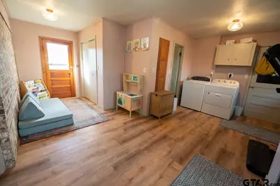 509 W South St, Lindale, TX 75771 - Photo 25