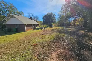 2001 Ventureview Dr, Palestine, TX 75801 - Photo 17