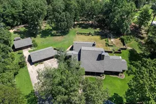 708 Richardson Ln, Henderson, TX 75654 - Photo 3