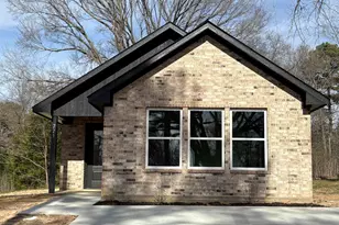 225 McWhorter, Mineola, TX 75773 - Photo 3