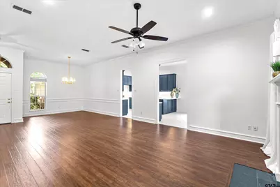 3305 Oak Village Dr., Tyler, TX 75707 - Photo 9