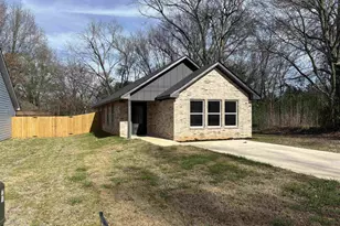 515 Giraud, Mineola, TX 75773 - Photo 1