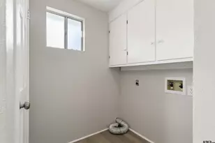 411 N College St, Lindale, TX 75771 - Photo 23