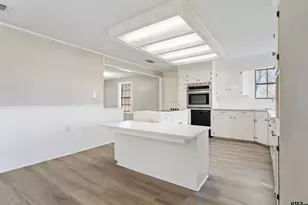 411 N College St, Lindale, TX 75771 - Photo 5