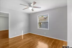 834 S Tipton Ave, Tyler, TX 75701 - Photo 17