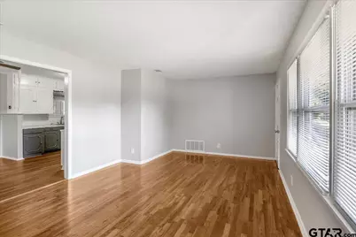 834 S Tipton Ave, Tyler, TX 75701 - Photo 7