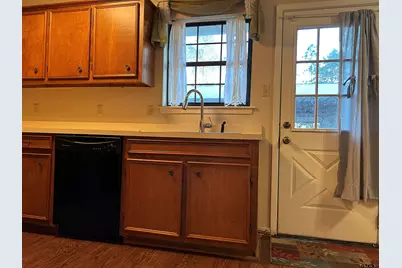 1015 E Broad, Mineola, TX 75773 - Photo 13