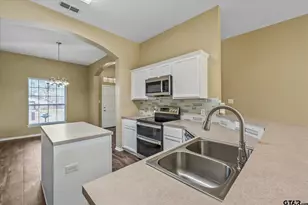 1203 Candice Ct, Whitehouse, TX 75791 - Photo 9