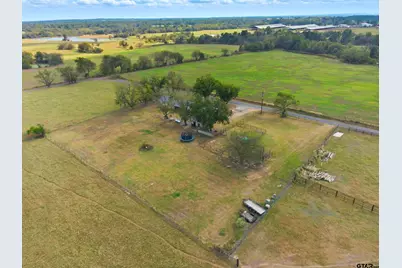 1742 SW Country Road 3055, Saltillo, TX 75478 - Photo 31