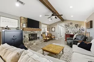 1742 SW Country Road 3055, Saltillo, TX 75478 - Photo 11