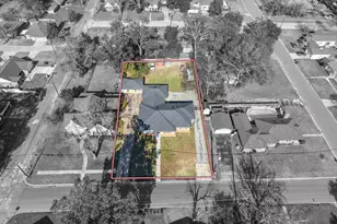 618 Walnut St, Gilmer, TX 75644 - Photo 7