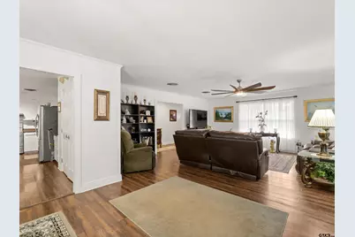 618 Walnut St., Gilmer, TX 75644 - Photo 13