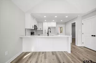 427 Harmony St, Tyler, TX 75702 - Photo 9