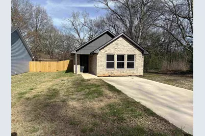 515 Giraud, Mineola, TX 75773 - Photo 1