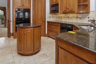 643 Pr 5937, Emory, TX 75440 - Photo 13