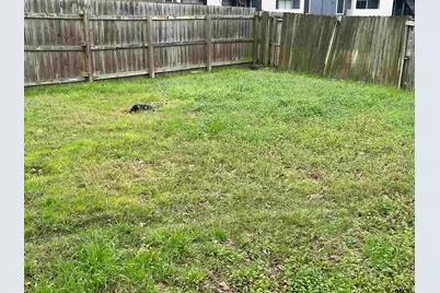 943 Creek Side Dr, Tyler, TX 75703 - Photo 15