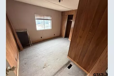 205 Barker, Athens, TX 75751 - Photo 7