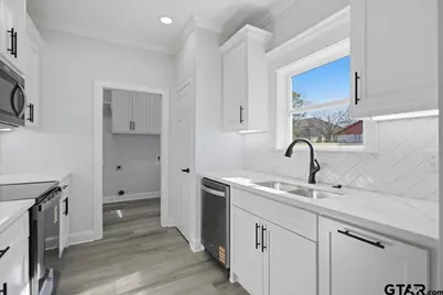 524 W 32nd St, Tyler, TX 75702 - Photo 11