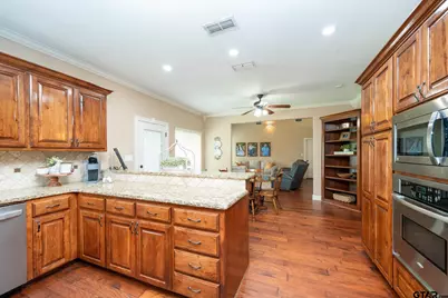 1414 Nottingham, White Oak, TX 75693 - Photo 19